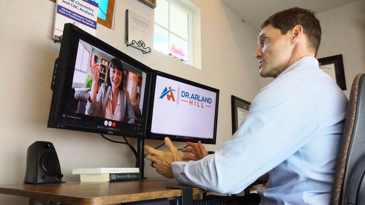 dr_arland_hill_hillister_video-call